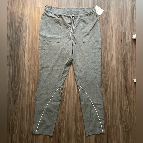 Jaanuu Scrub Pants - Picture 2 of 9